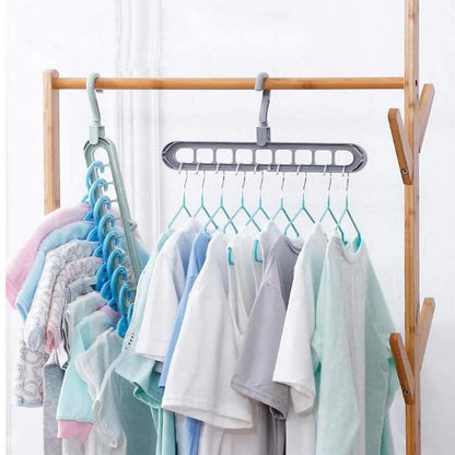 9-Hole Space Saving Hanger, 360° Rotatable