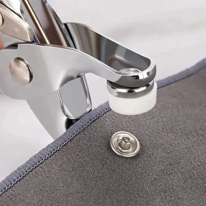 Tich Button Machine With 50 Pcs Button