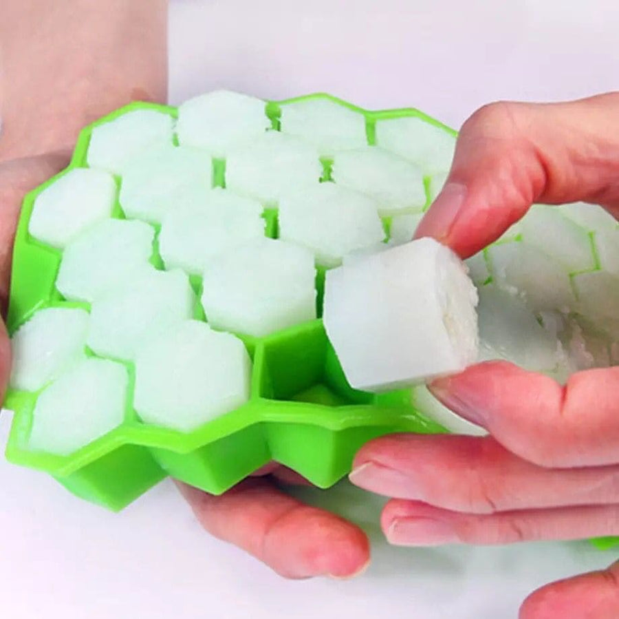 Silicone Ice Cube Tray with Lid Cover