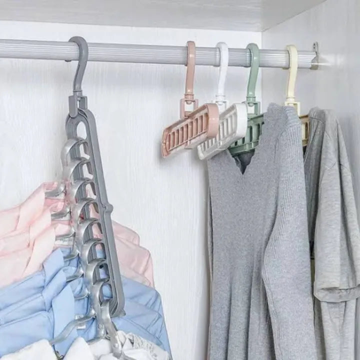 9-Hole Space Saving Hanger, 360° Rotatable